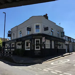 The Bridge Hotel Isleworth